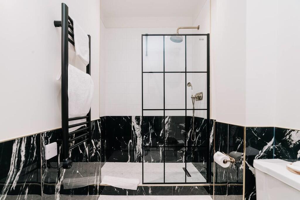 Additional image 7 of The Colmore, Cox Street, off St Pauls Square, Birmingham, B3