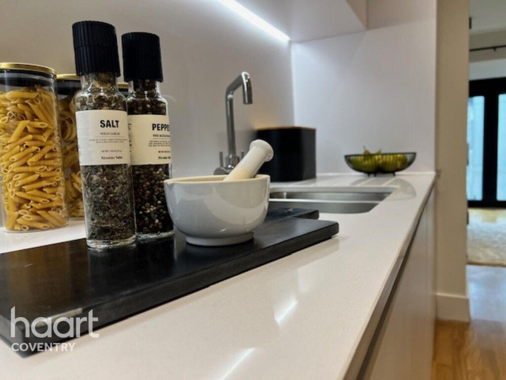 South Loop Green, Birmingham