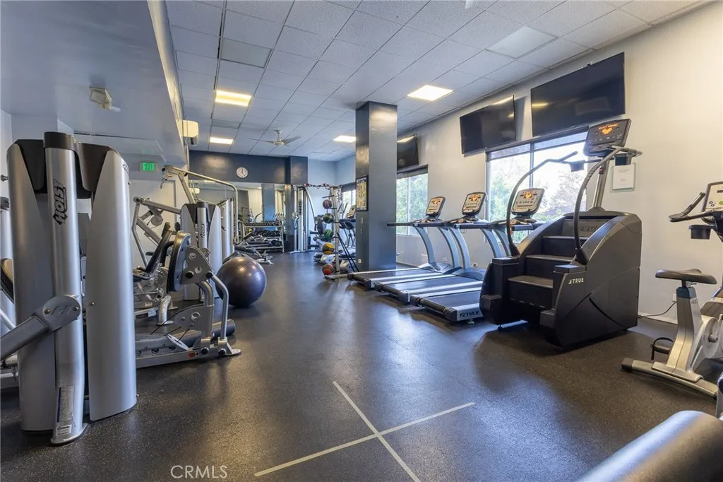 Additional image 27 of 10501 Wilshire Blvd, Los Angeles, CA 90024