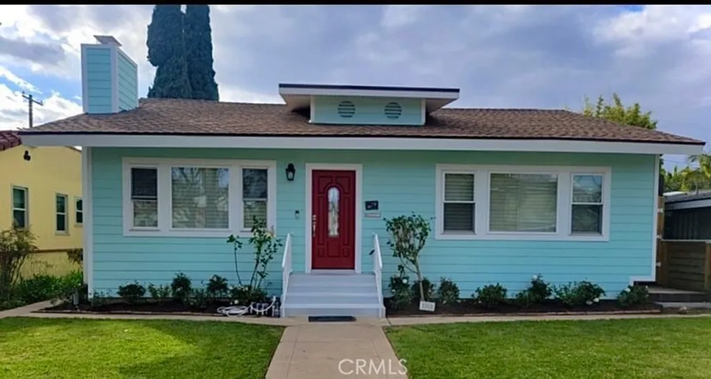 Additional image 2 of 305 Roycroft Ave, Long Beach, CA 90814