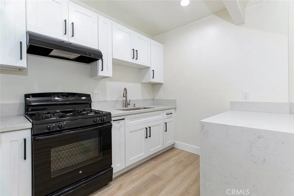 Additional image 9 of 14319 Tiara Street Unit 2, Van Nuys, CA 91401