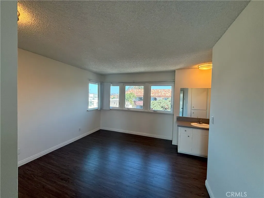 Additional image 14 of 3710 Garnet Street Unit 202, Torrance, CA 90503