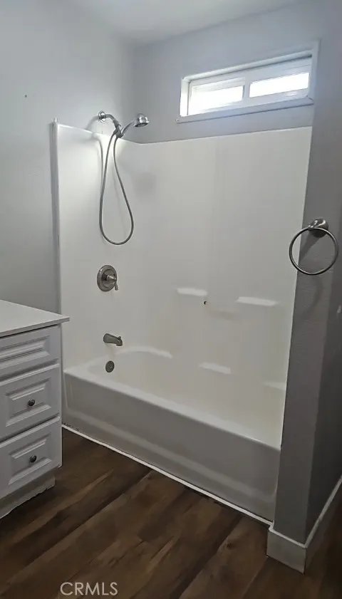 Additional image 12 of 926 E 57th Street, Los Angeles, CA 90011