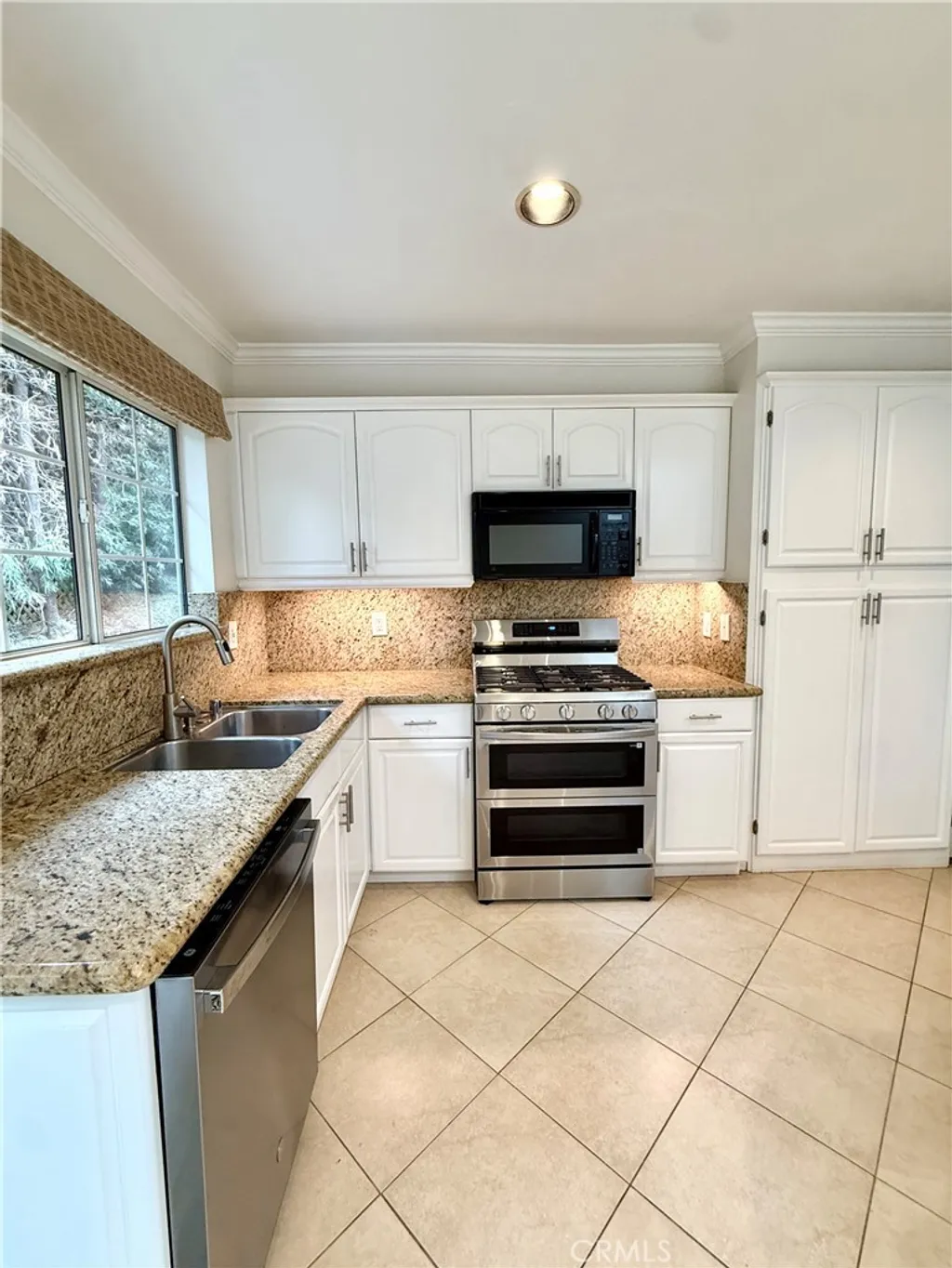 Additional image 7 of 635 Saint Anns Drive, Laguna Beach, CA 92651