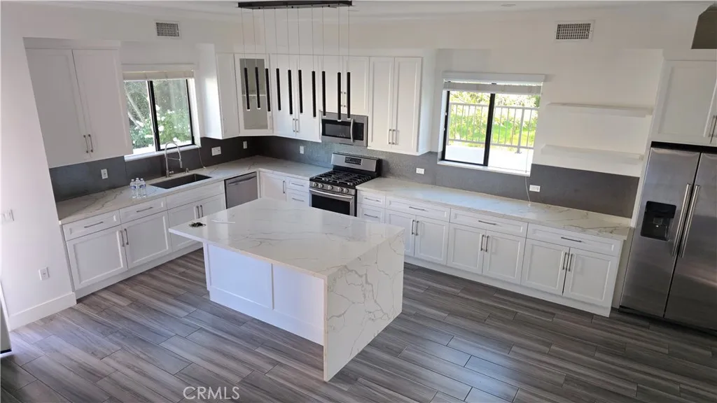 Additional image 9 of 8238 Sharuzi Lane, Northridge, CA 91325