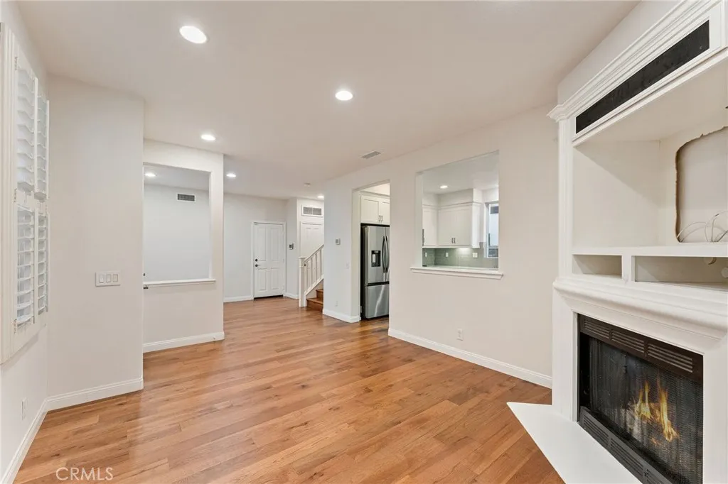 Additional image 42 of 204 Windy Ln, Tustin, CA 92782