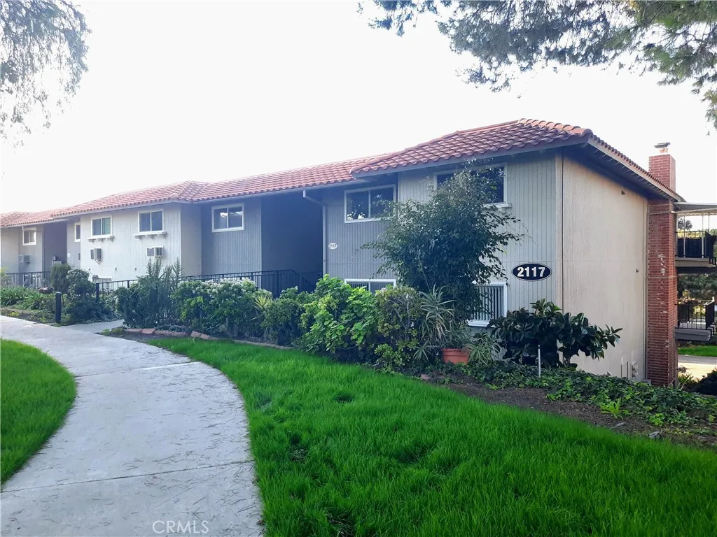 Property image for 2117 Via Puerta Unit Q, Laguna Woods, CA 92637