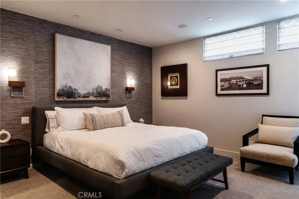 Additional image 24 of 105 Bayview Drive, Manhattan Beach, CA 90266