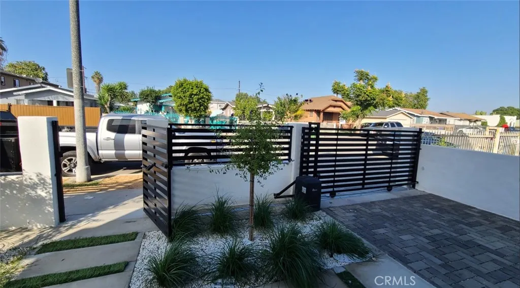 Additional image 22 of 142 W 84th St, Los Angeles, CA 90003