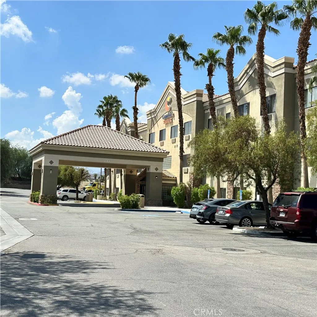 Additional image 4 of 39565 Washington, Palm Desert, CA 92211