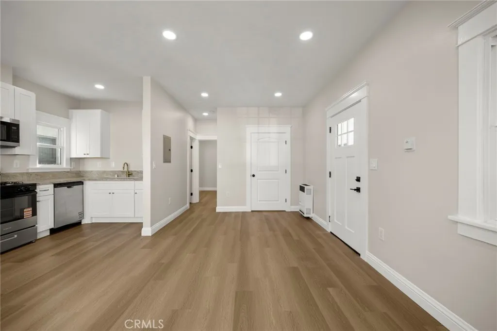 Additional image 11 of 1822 E 2nd Unit 11, Long Beach, CA 90802