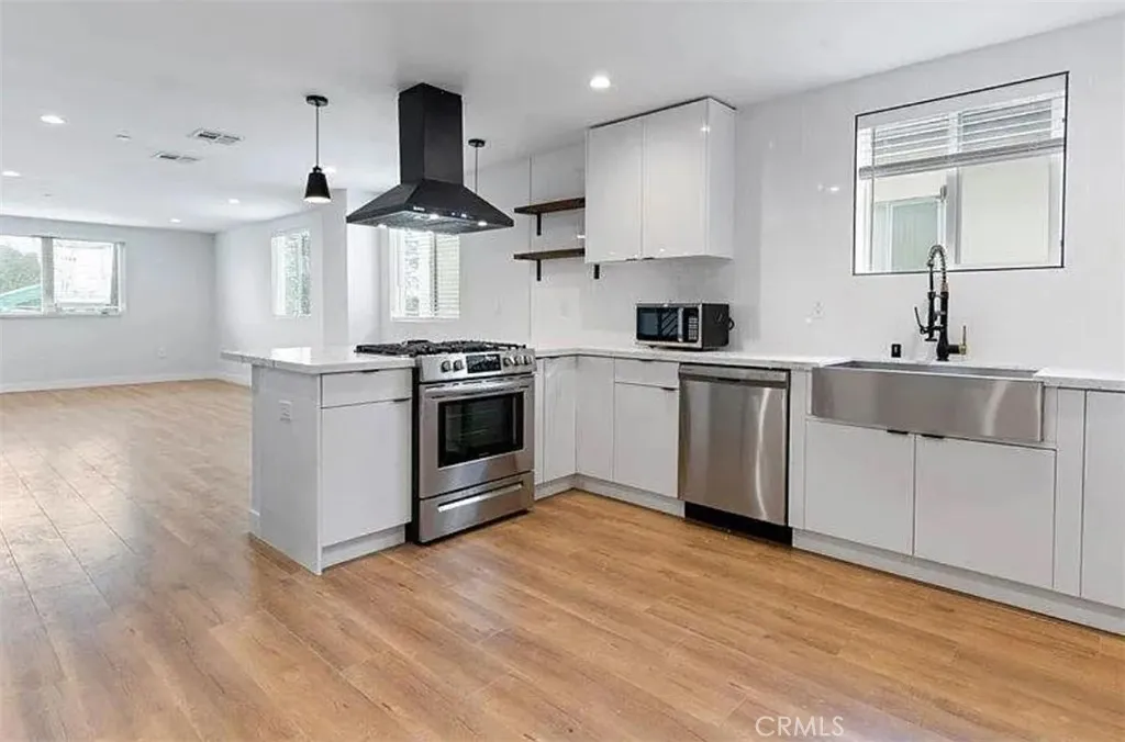 Additional image 40 of 6417 Lexington Avenue, Los Angeles, CA 90038