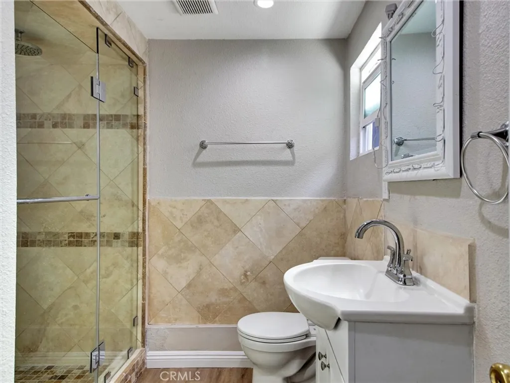 Additional image 18 of 985 Dexter Street, Los Angeles, CA 90042