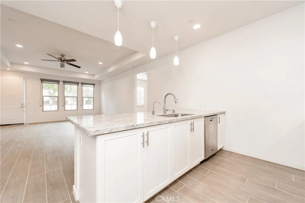 Additional image 26 of 407 Trailblaze, Irvine, CA 92618