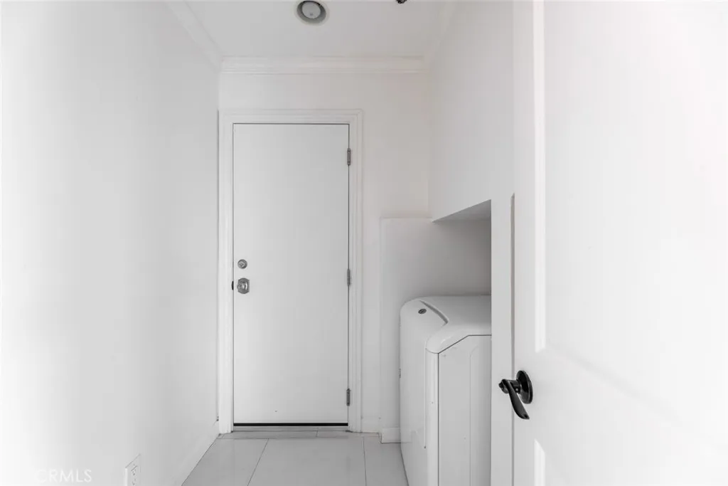 Additional image 25 of 24526 Calvert Street, Woodland Hills, CA 91367