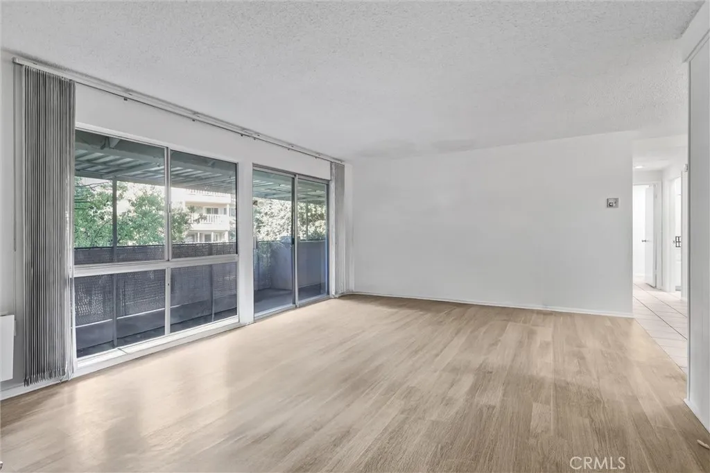 Additional image 4 of 2329 Via Mariposa W Unit O, Laguna Woods, CA 92637