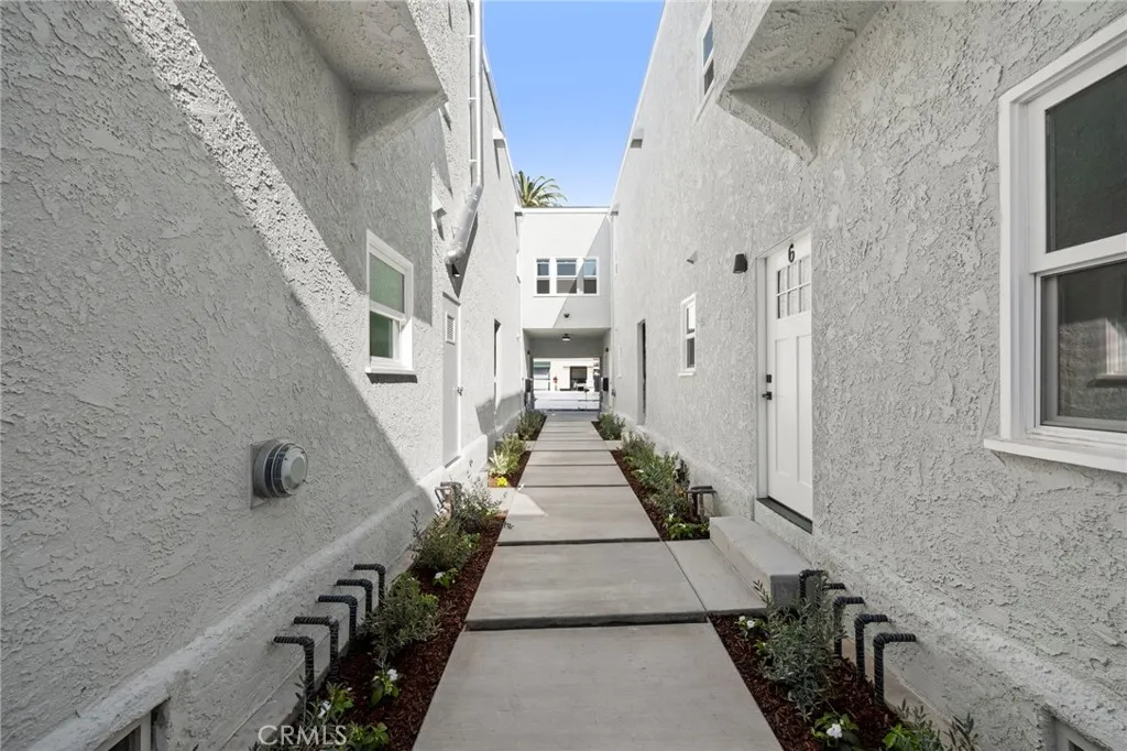 Additional image 6 of 1822 E 2nd Unit 11, Long Beach, CA 90802