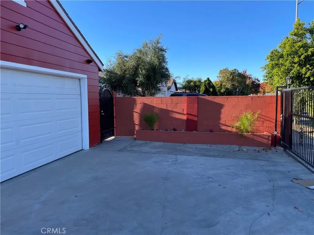 Additional image 36 of 8855 Oneida Avenue, Sun Valley, CA 91352