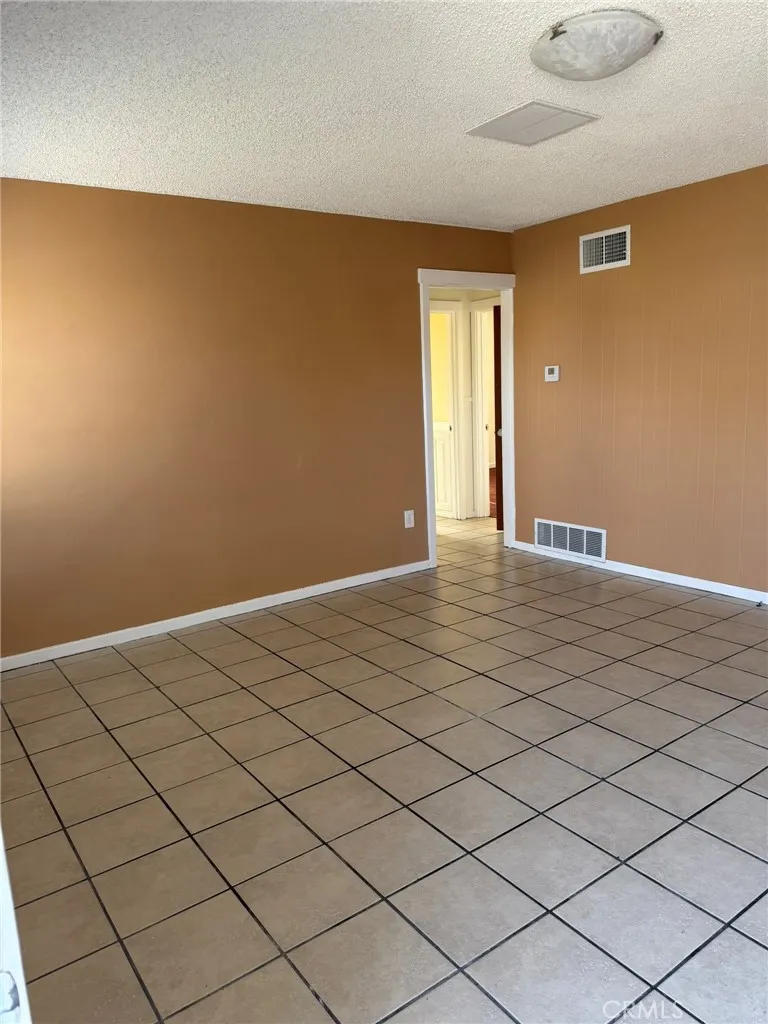 Additional image 21 of 44527 Date Avenue, Lancaster, CA 93534