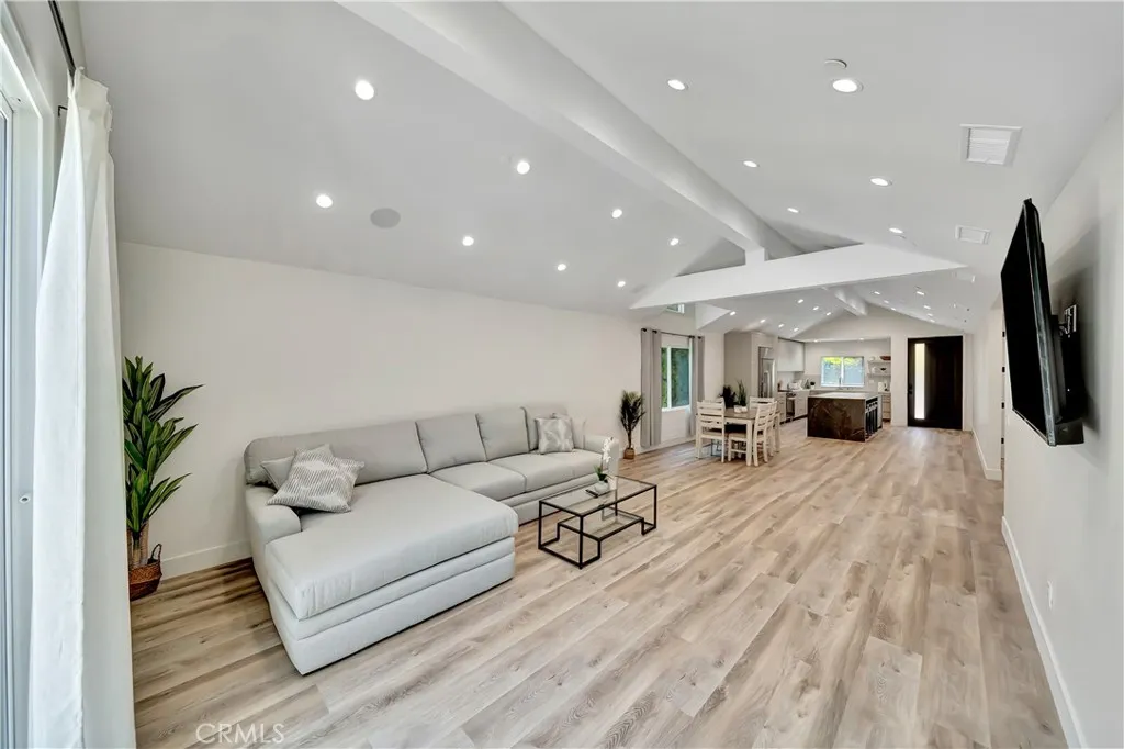 Additional image 60 of 6743 Colgate Avenue, Los Angeles, CA 90048