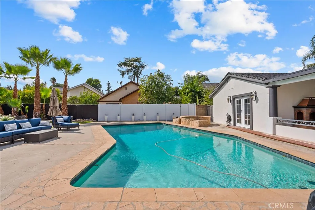 Additional image 103 of 23036 Burbank Blvd, Woodland Hills, CA 91367