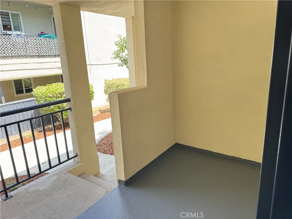 Additional image 3 of 251 N Oakland Ave Unit 10, Pasadena, CA 91101