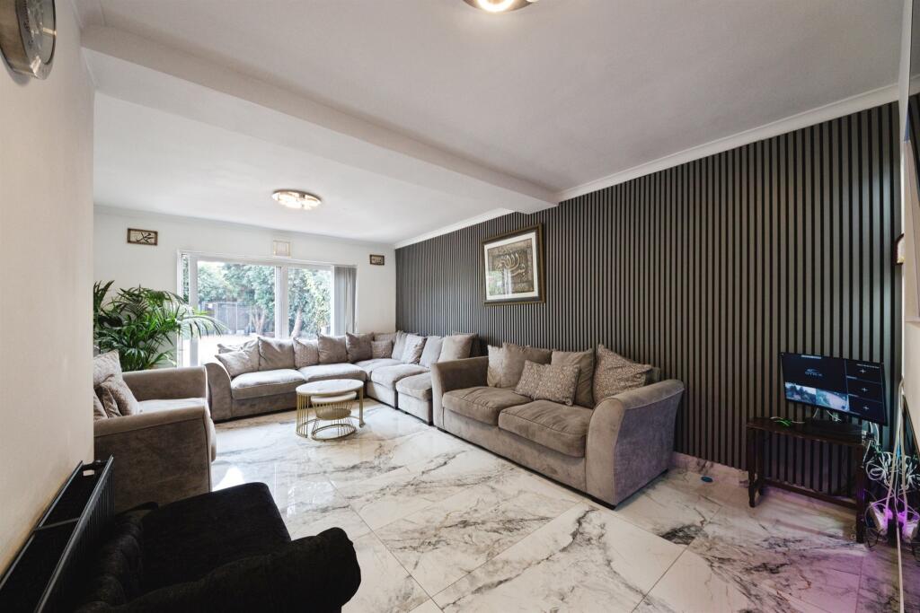 Additional image 3 of Fox Hollies Road, Hall Green, Birmingham