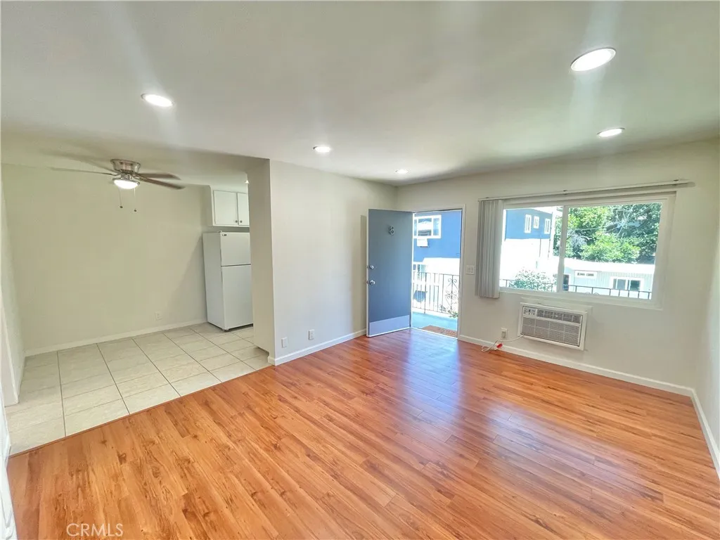 Additional image 14 of 3123 Foothill Boulevard Unit 08, La Crescenta, CA 91214