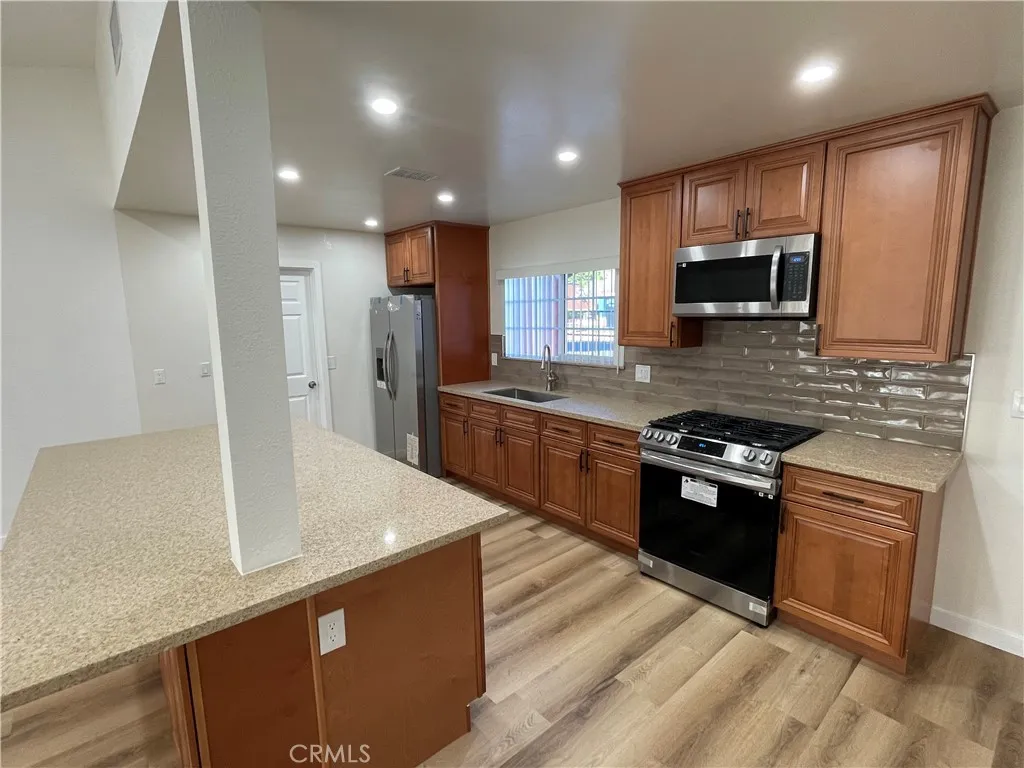 Additional image 52 of 8855 Oneida Avenue, Sun Valley, CA 91352