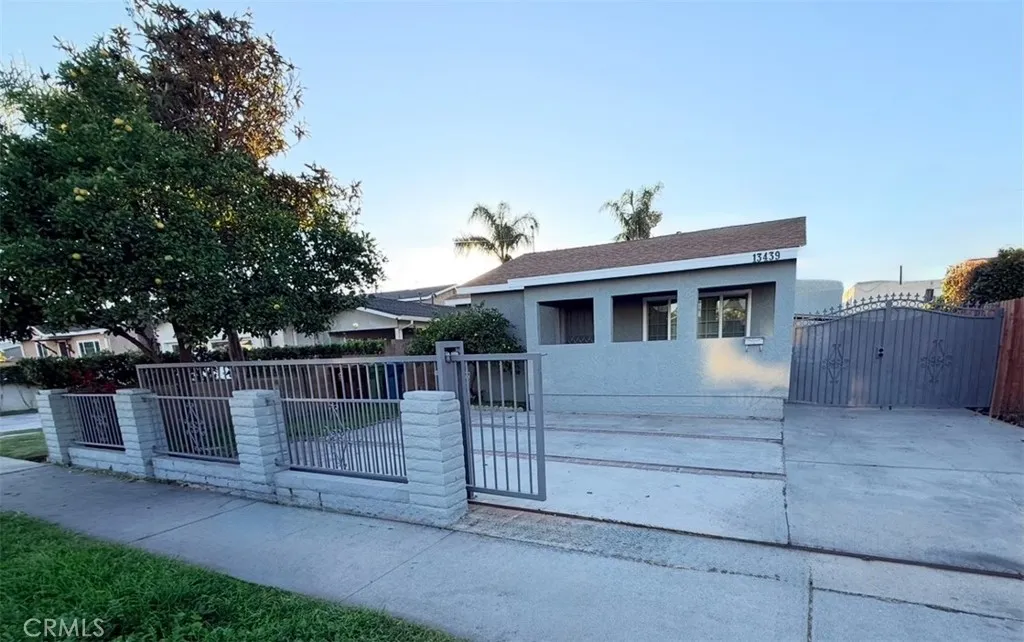 Additional image 32 of 13439 Roselle Avenue, Hawthorne, CA 90250