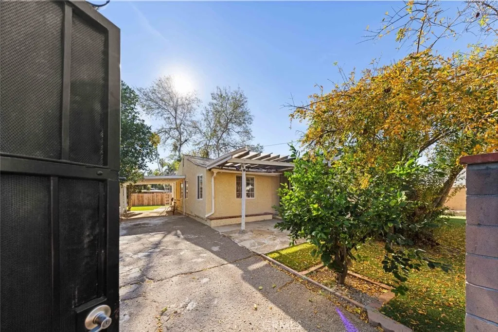 Additional image 104 of 19148 Saticoy Street, Reseda, CA 91335