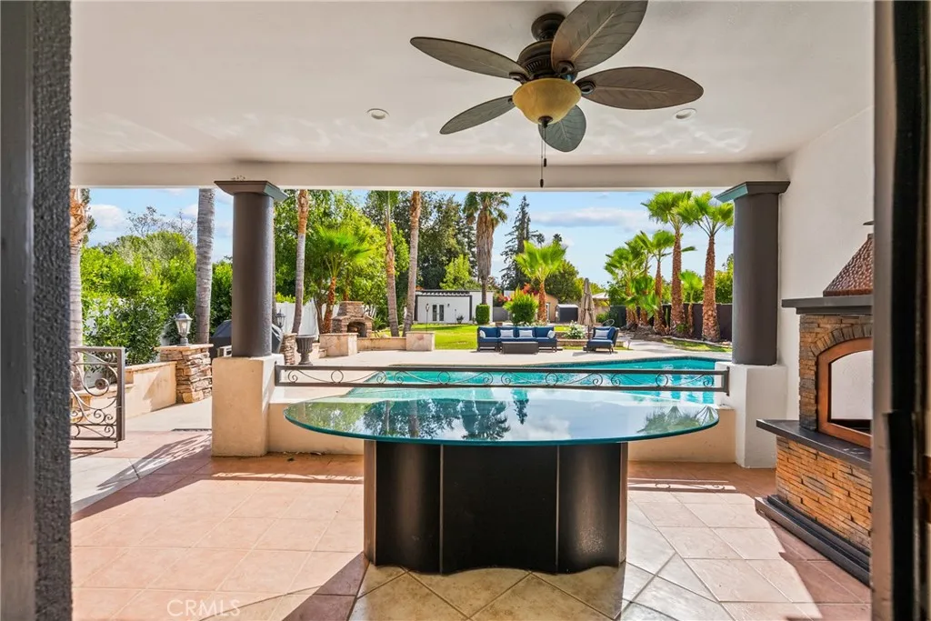 Additional image 3 of 23036 Burbank Blvd, Woodland Hills, CA 91367