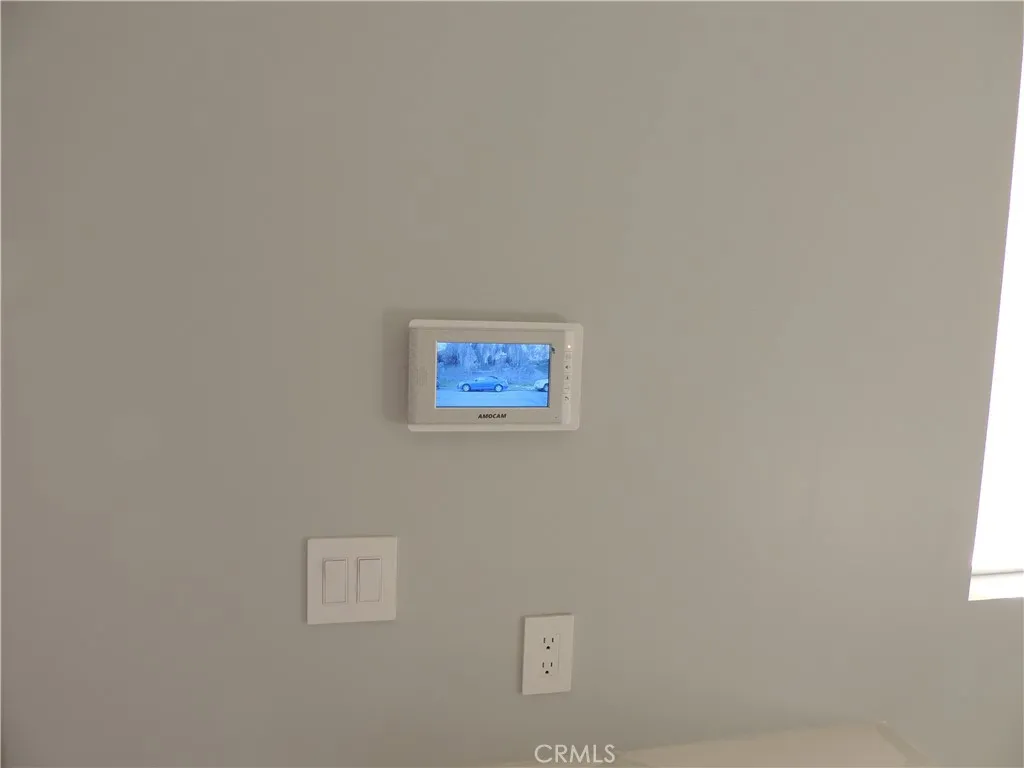 Additional image 10 of 22735 Del Valle Street Unit 5, Woodland Hills, CA 91364