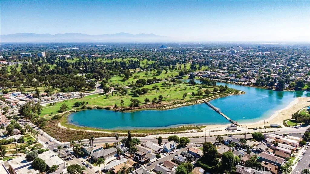 Additional image 37 of 305 Roycroft Ave, Long Beach, CA 90814