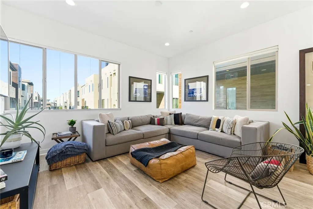 Additional image 8 of 70 Ebb Tide Cir, Newport Beach, CA 92663