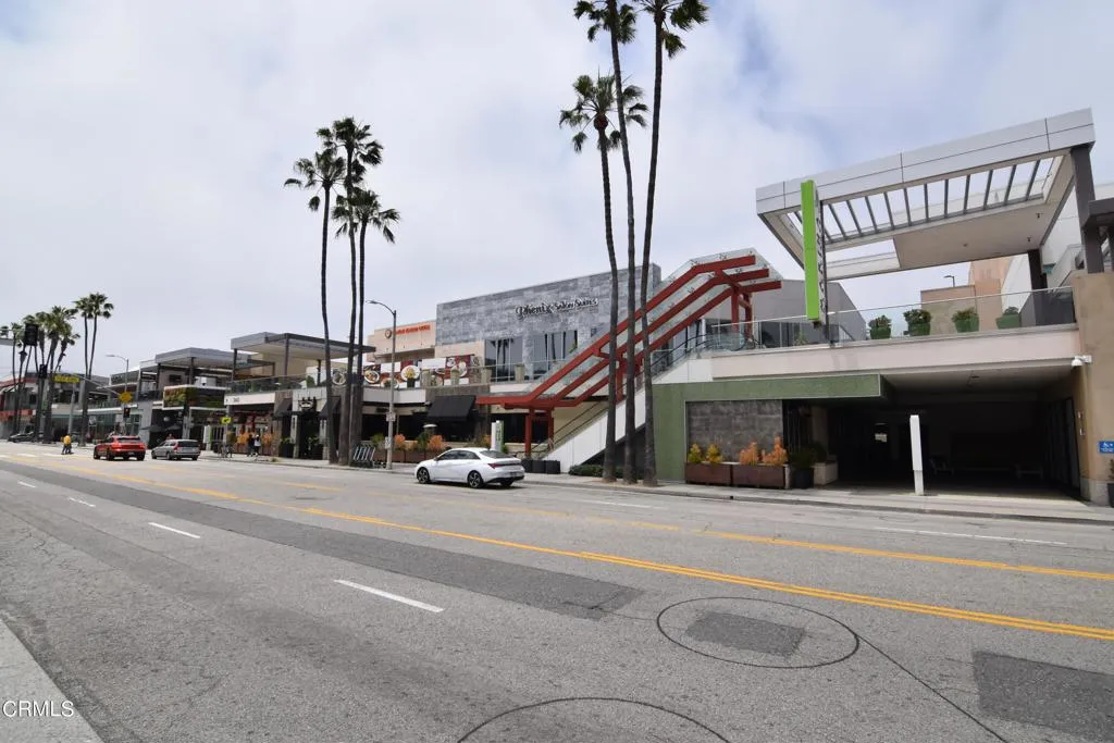 Additional image 86 of 13340 Maxella Avenue Unit 3, Marina Del Rey, CA 90292