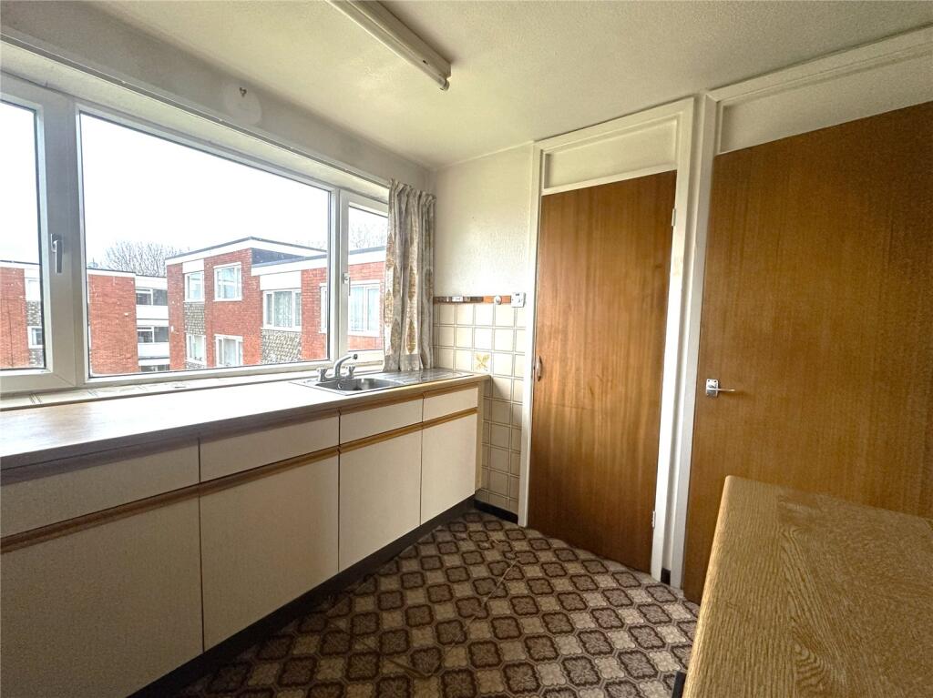 Additional image 4 of Holly Park Drive, Birmingham, West Midlands, B24