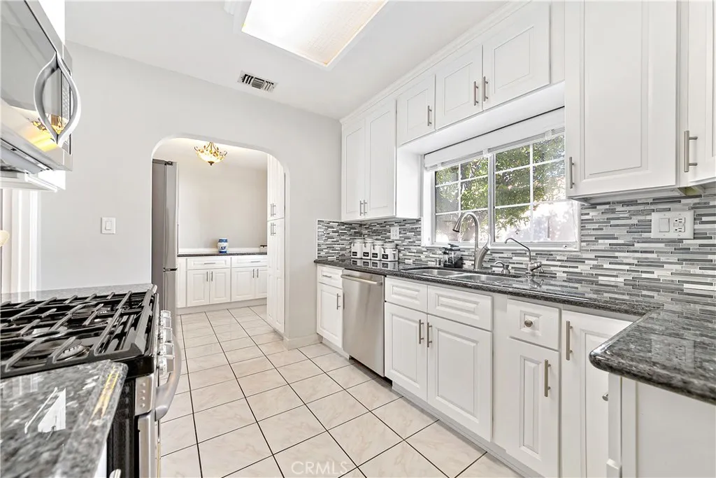 Additional image 48 of 912 N Howard St, Glendale, CA 91207