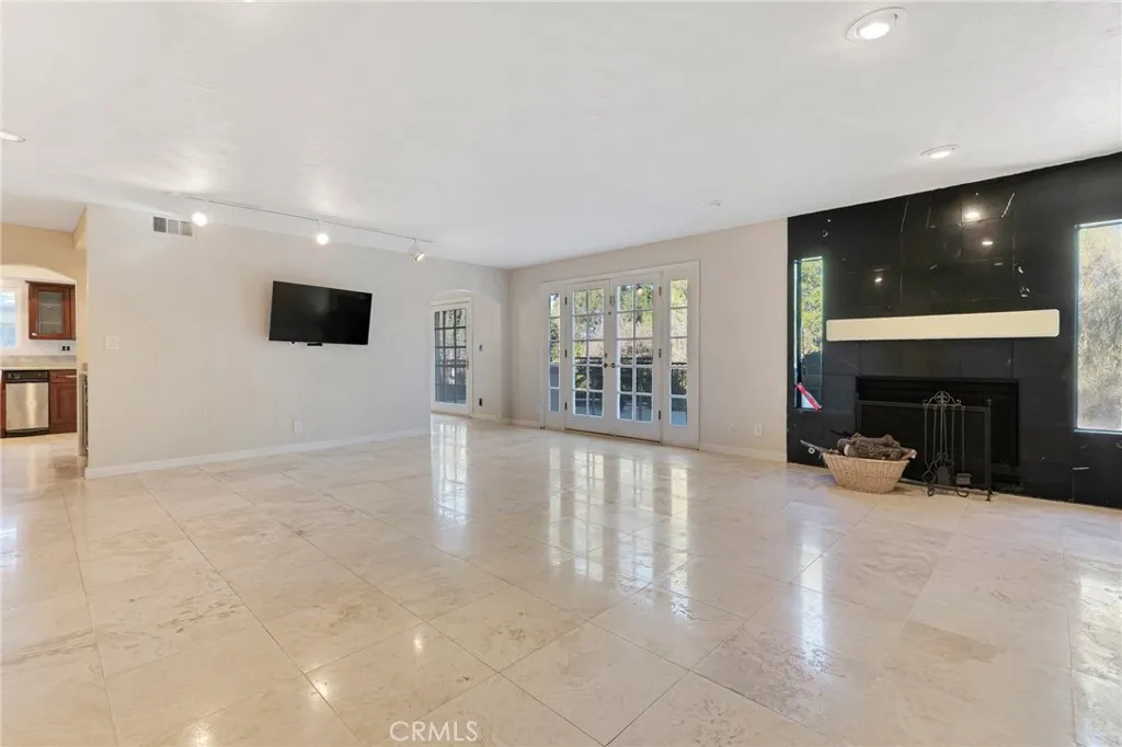 Additional image 9 of 22781 Macfarlane Drive, Woodland Hills, CA 91364