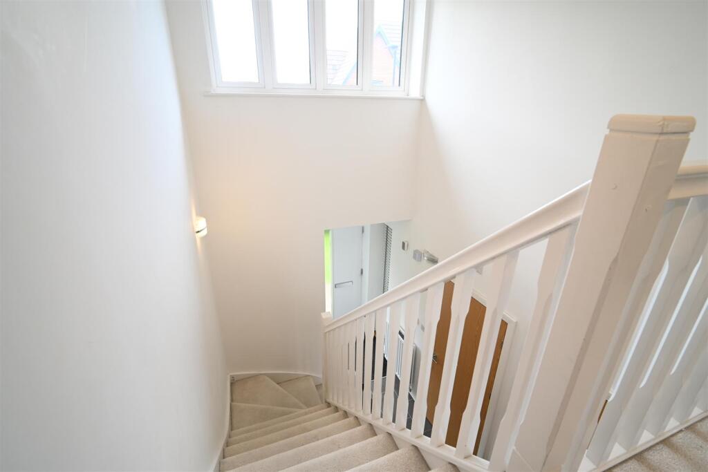 Additional image 19 of New House Farm Drive, Northfield, Birmingham