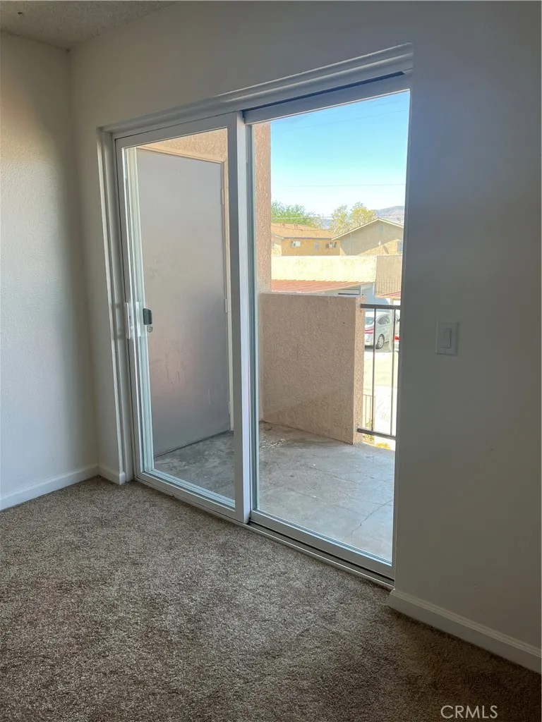 Additional image 44 of 454 E Avenue Q3 Unit 8, Palmdale, CA 93550