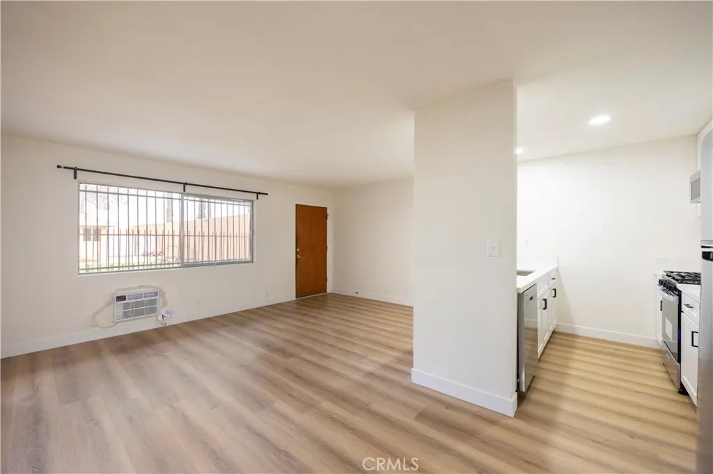 Additional image 16 of 115 N Walnuthaven Drive Unit 1, West Covina, CA 91790