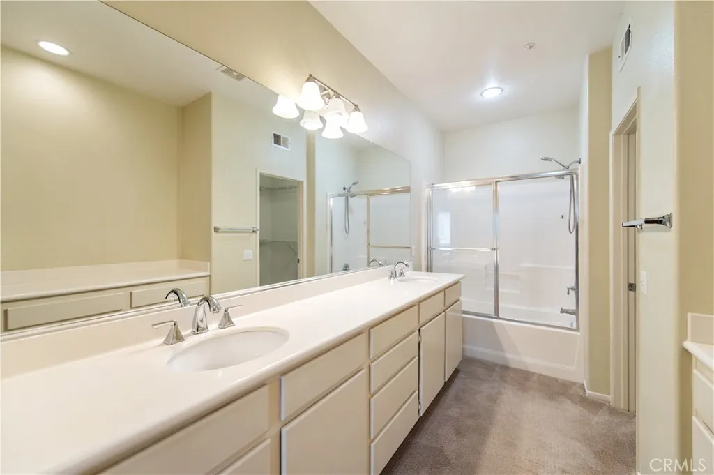 Additional image 41 of 31 Bradford, Irvine, CA 92602