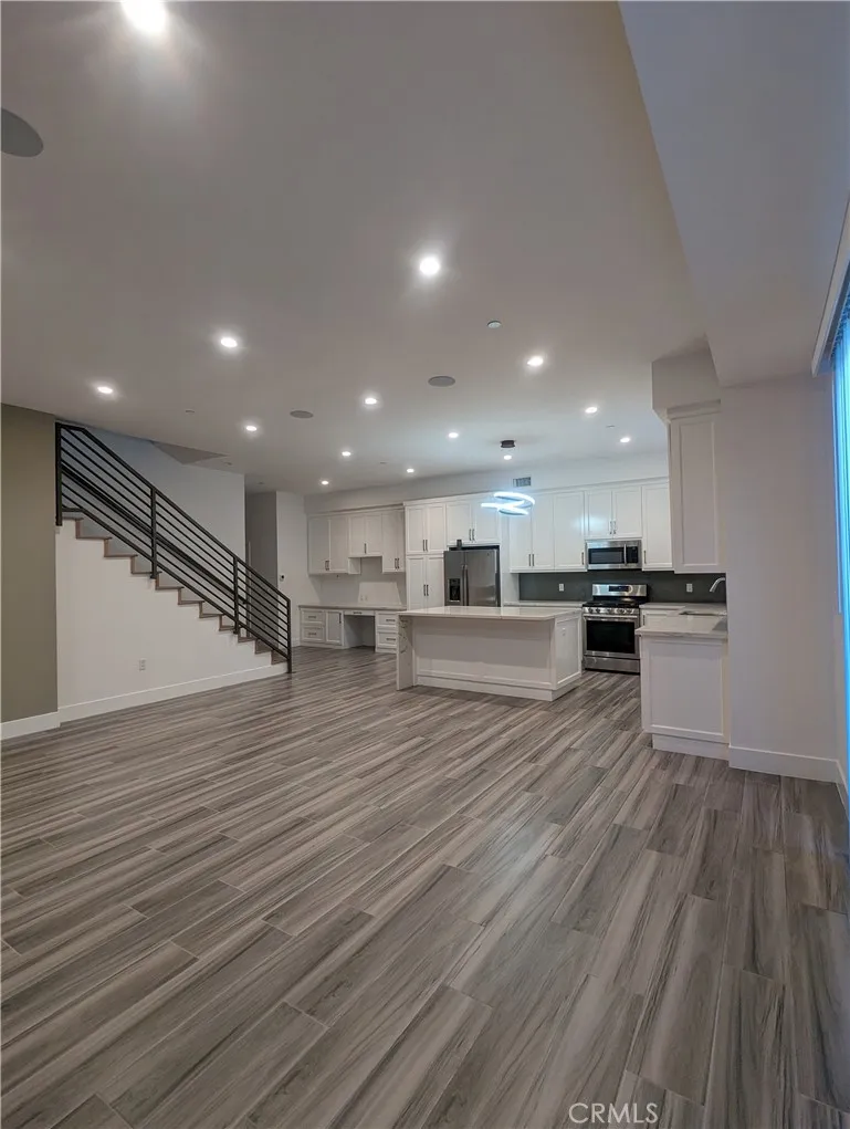 Additional image 28 of 8238 Sharuzi Lane, Northridge, CA 91325