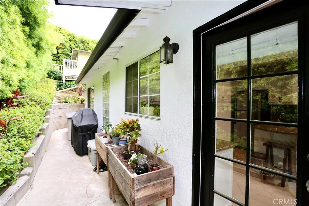 Additional image 4 of 635 Saint Anns Drive, Laguna Beach, CA 92651