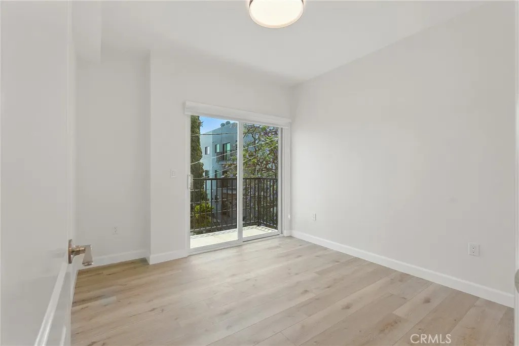 Additional image 32 of 11302 Morrison Street Unit 302, North Hollywood, CA 91601