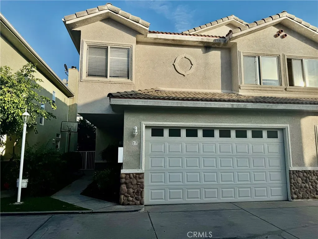 Additional image 2 of 18930 Sherman Way Unit 17, Reseda, CA 91335