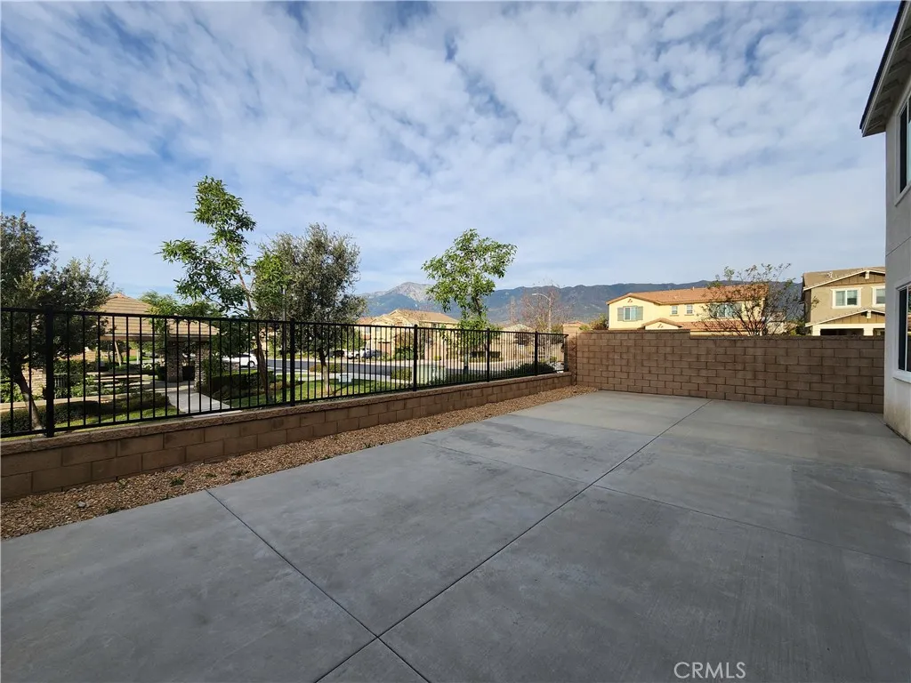 Additional image 29 of 6338 Creekstone Way, Fontana, CA 92336