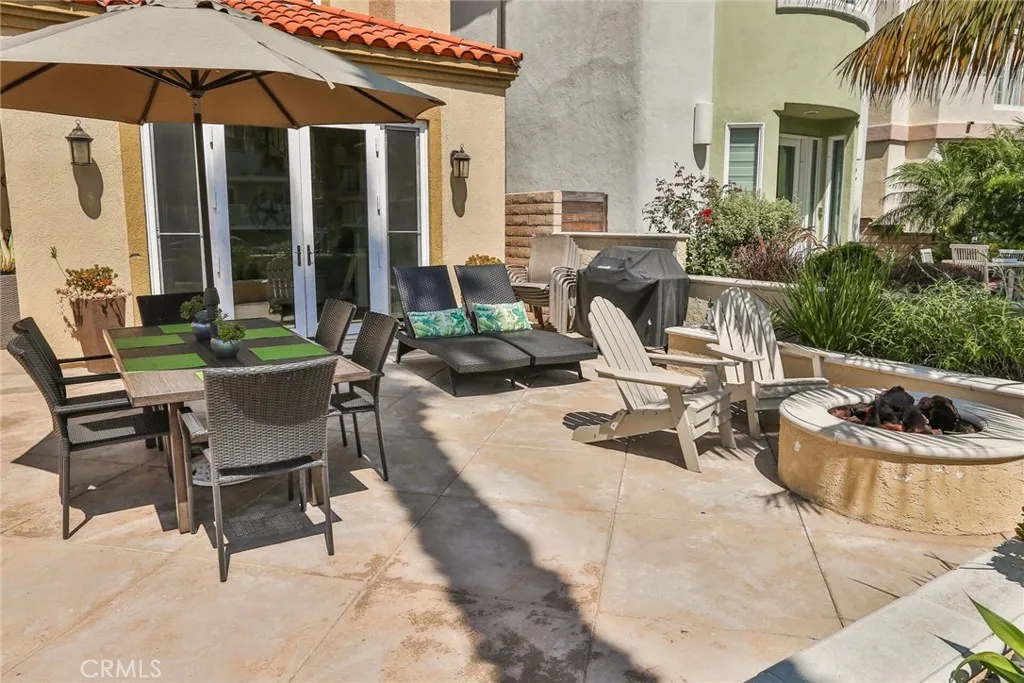 Additional image 2 of 215 6th street, Huntington Beach, CA 92648