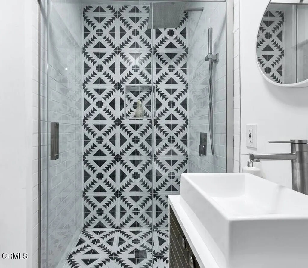 Additional image 20 of 1086 Hollygrove Lane, Altadena, CA 91001